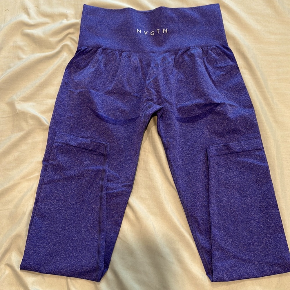 NVGTN legging. Worn once, still have bag